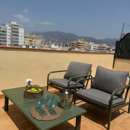 Sunny & Cosy Penthouse Alq 225